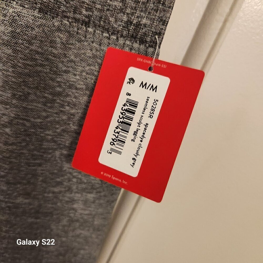 SPANX "Spacedye" Cloudy Grey Sculpt Leggings. NWT. Size Medium - Picture 6 of 8
